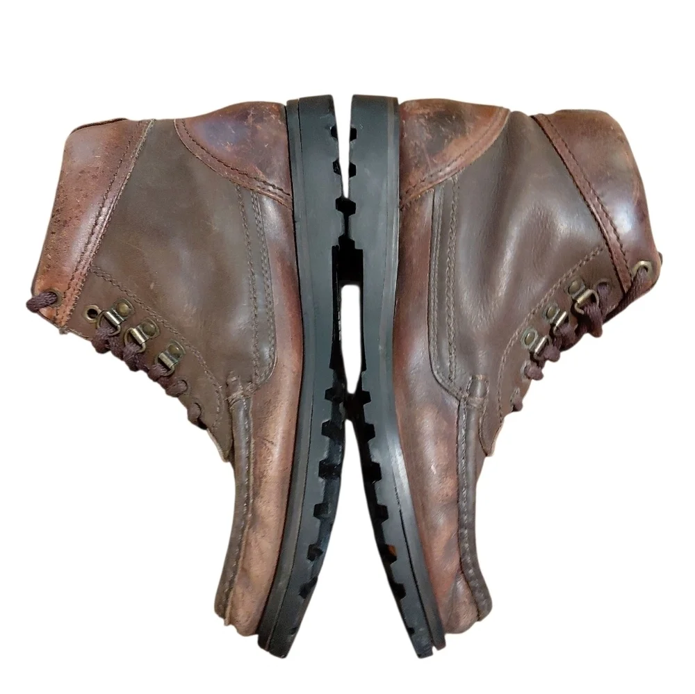 Frye stylish chukka